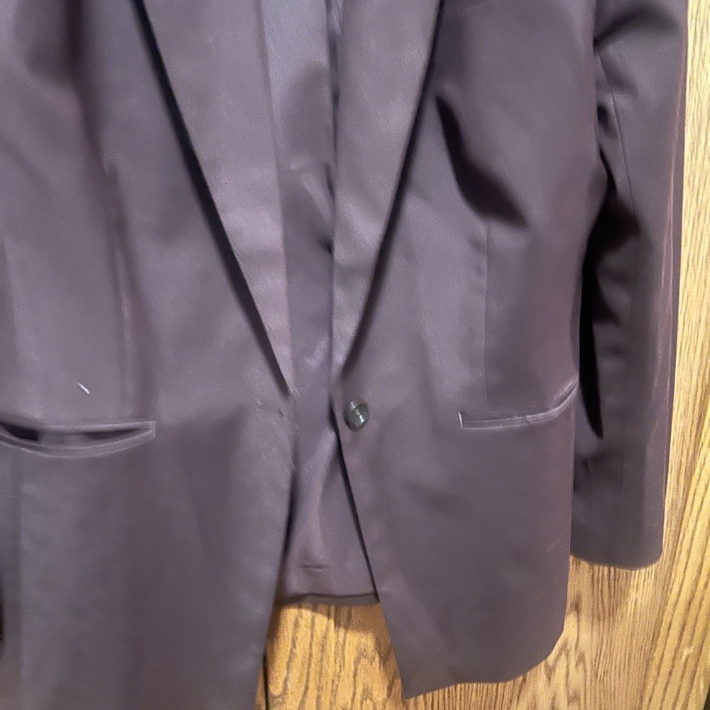 Ann Taylor Classic Burgundy Blazer. Worn once. - Picture 2 of 4